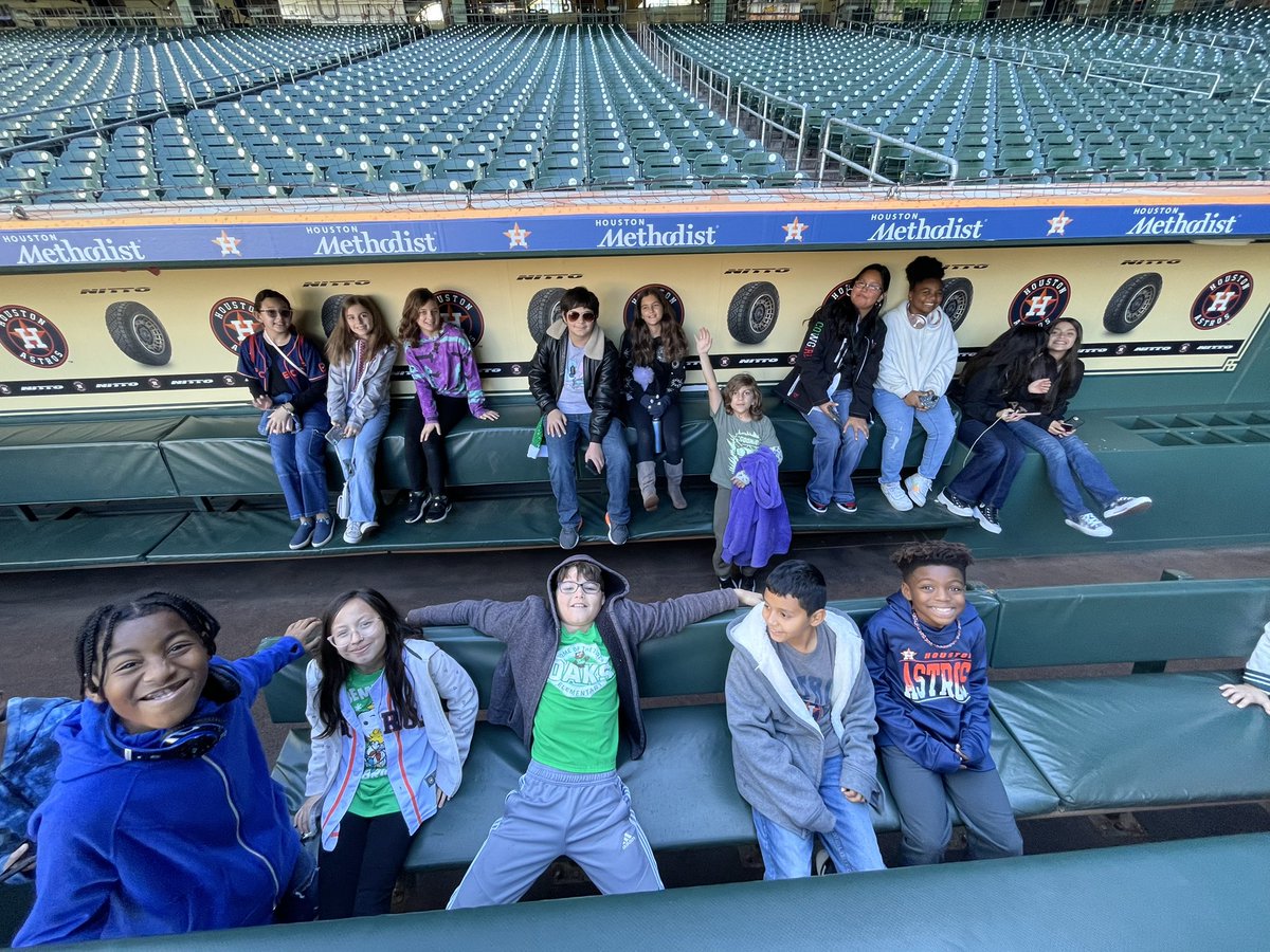Oaks Owls at Minute Maid. What a time! Press boxes, dugouts, Diamond level, amazing field trip! Memories that will last a lifetime.  <a href="/HumbleISD_OE/">Oaks Elementary</a>  We even got to see player Luis Garcia throwing pitches and walk right pass as he recovers from surgery. <a href="/astros/">Houston Astros</a>  #dontsteponthegrass