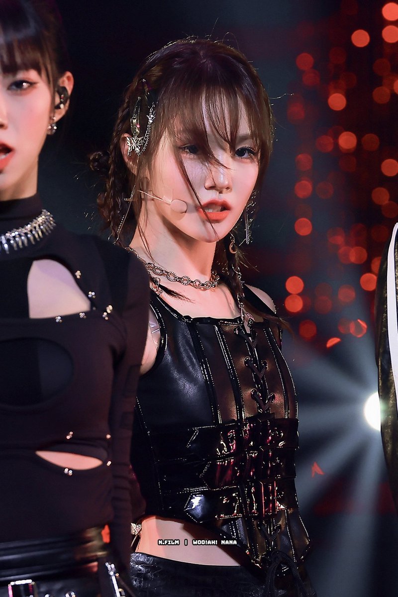 nanaspictures's tweet photo. THIS NANA https://t.co/cOi4c4CRC6