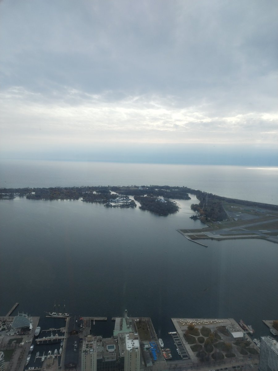 MManeiroCremona's tweet photo. Toronto desde la CN Tower 🇨🇦✌️ https://t.co/cU8xzfTOlL