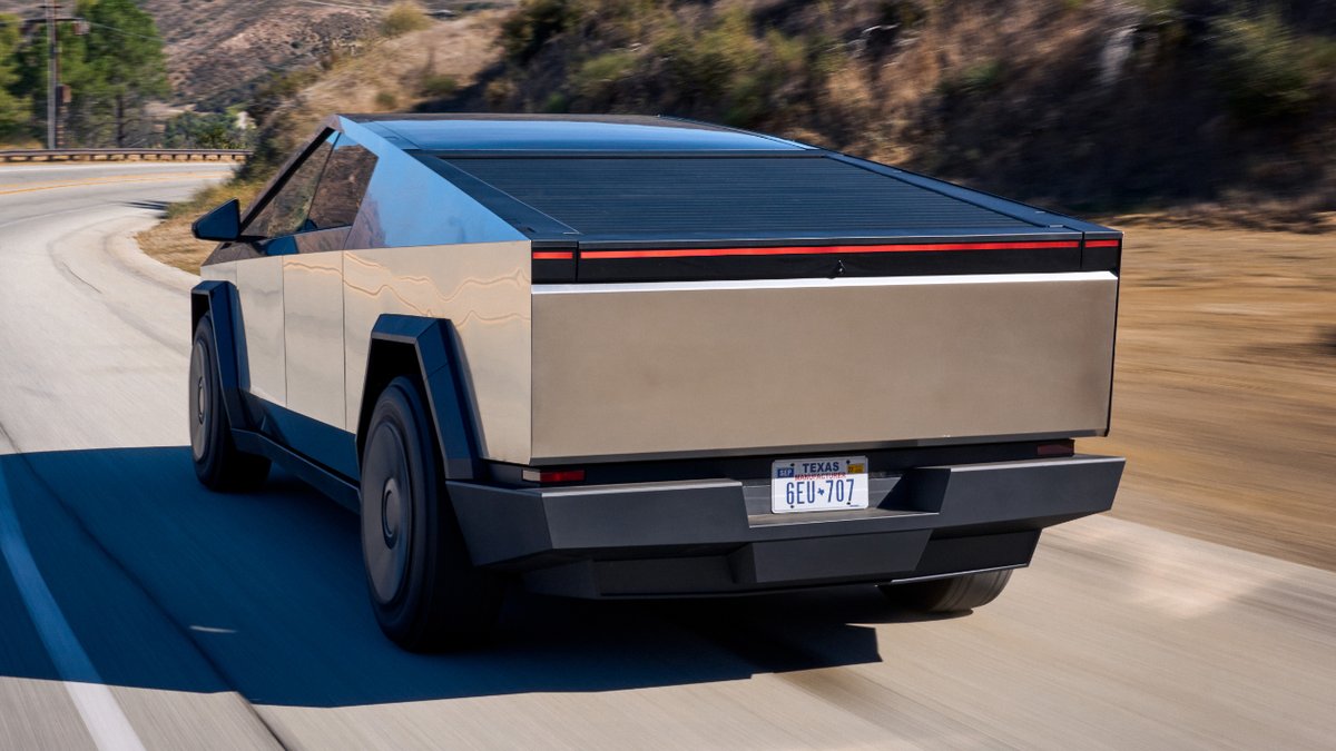 mindersvc's tweet photo. Tesla's Cybertruck launch isn't just a new vehicle roll-out, it's a leap in tech innovation!

This electric pickup challenges norms and redefines transportation.

What's your take on the future shaped by such innovations? Let's talk about where tech is heading! https://t.co/xEpiH88pAz