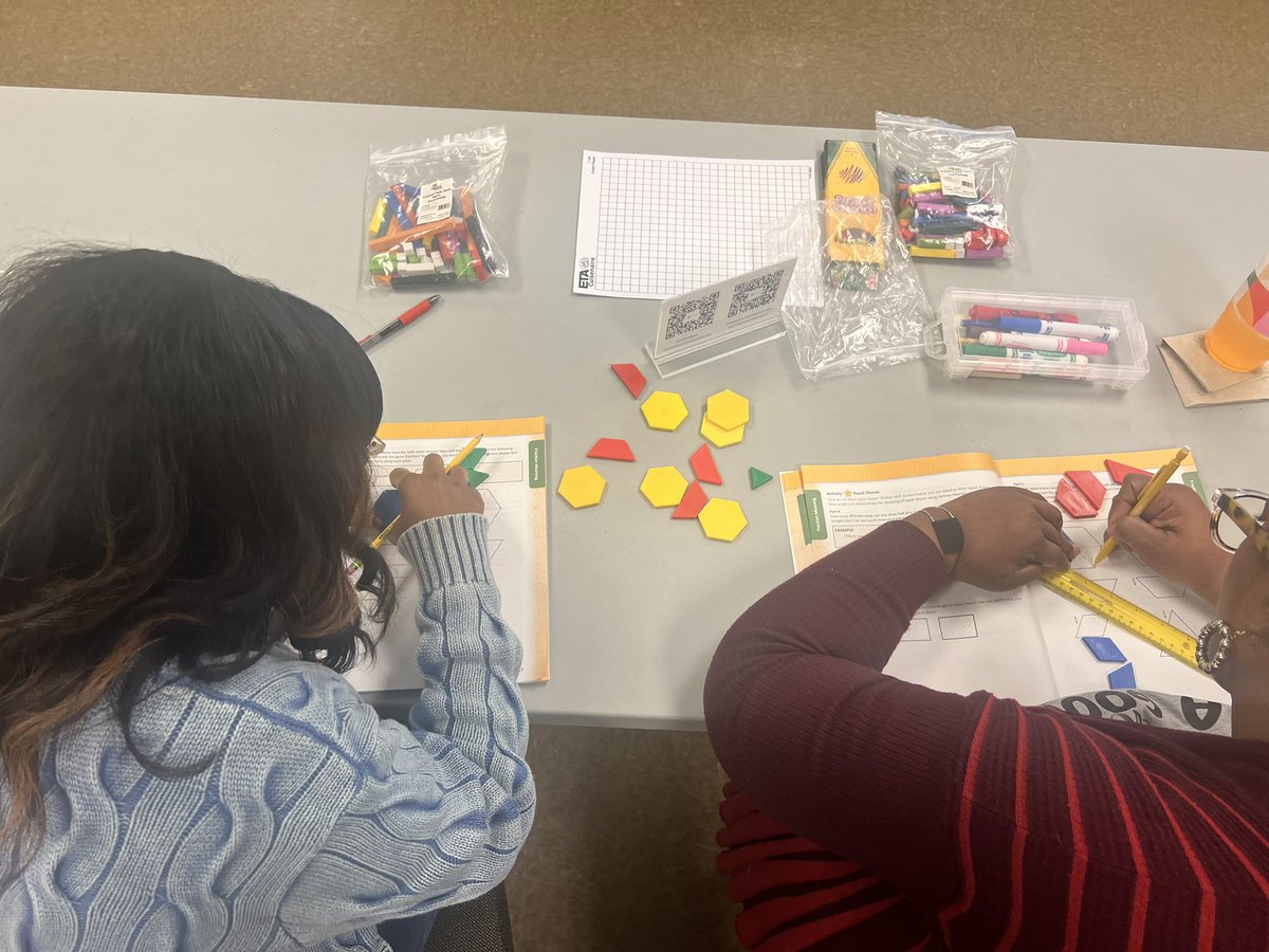 Sully_1111's tweet photo. Numbers: Fractions &amp; Decimals: Choctaw, Greene &amp; Marengo counties! Awesome 2 days of learning! @UofARIC @AMSTI4all @AMSTI_UA_UWA https://t.co/Zc55wg8M27