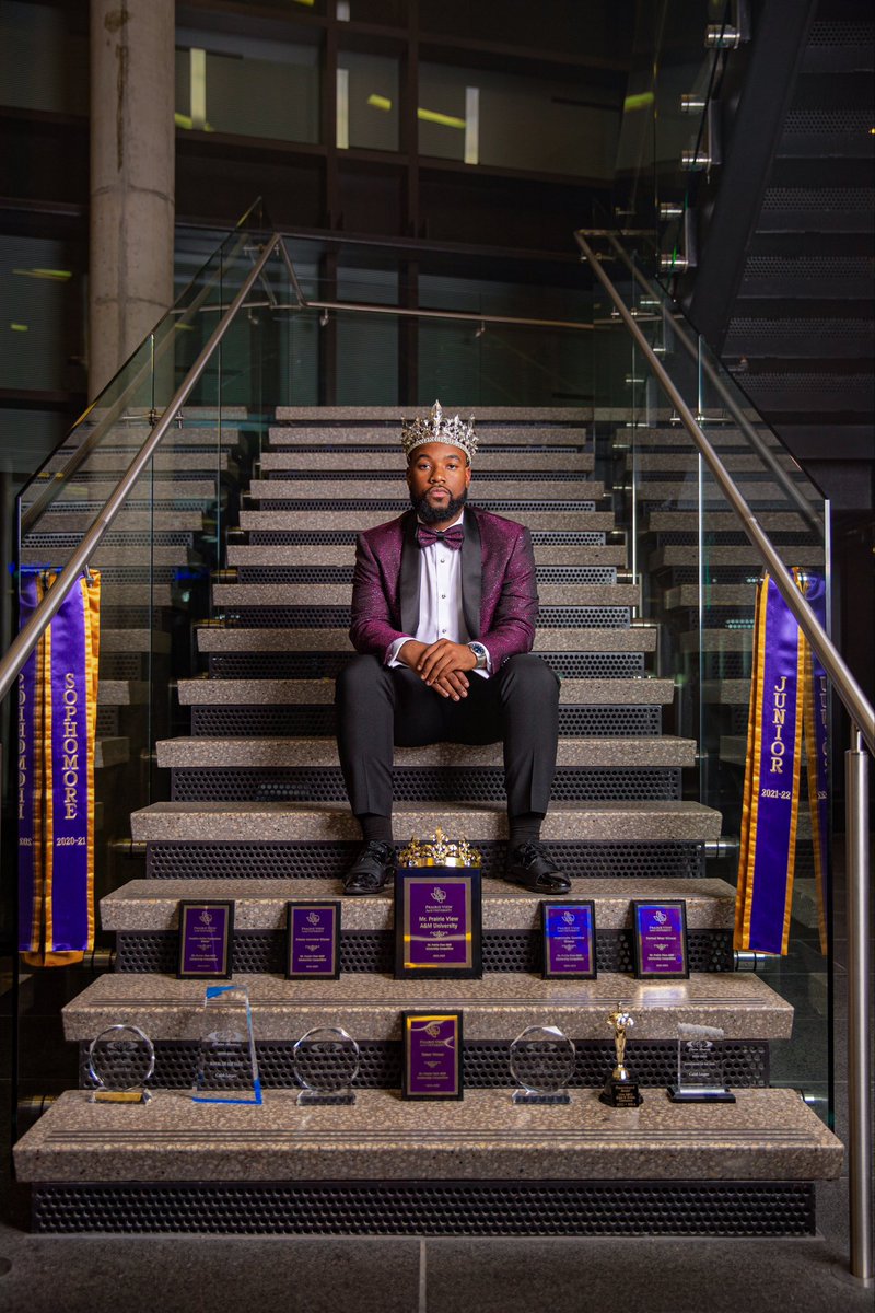 yktvcaleb's tweet photo. and every time I thought God was done, He just did more.

Without Him, none of this would be possible 💜💛. 

#pvamu #pvgradswag https://t.co/cvThco9oKx