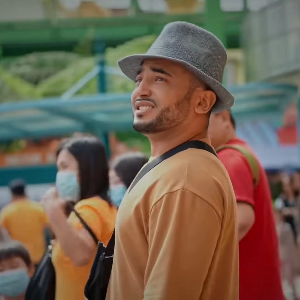 KadeemBoyce's tweet photo. That time I was in a @TourismMalaysia advert. 
This was cool man. Shout out to the crew too. https://t.co/ScRnrp4sMG