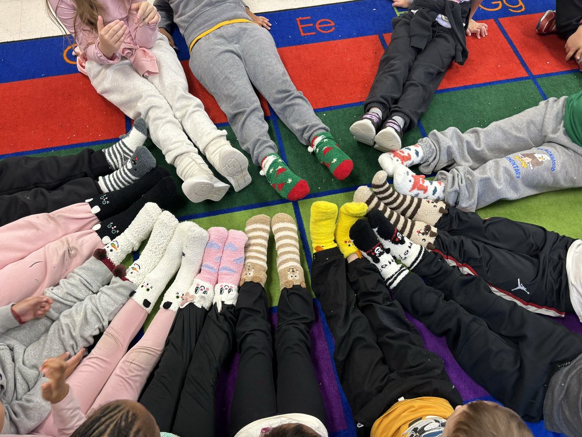 Mrs. Foehr's Class tweet media