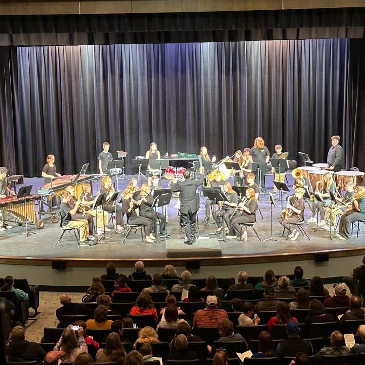 TrentonBulldogs's tweet photo. 7th and 8th grade band performing at the Winter Concert! #TMSPride #InspiringExcellence https://t.co/4wk331KbSh