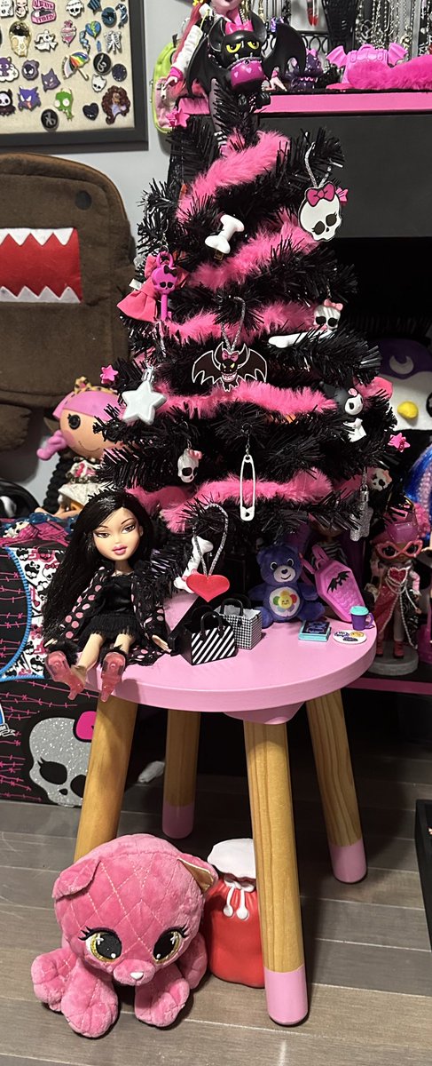 More tree pics 😊💗🖤🎀