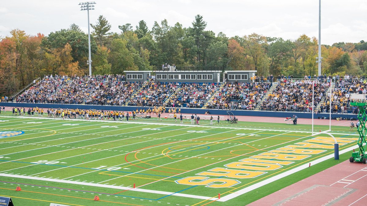 Excited to be back up at <a href="/Merrimack_FB/">Merrimack Football</a> for an official visit this weekend! <a href="/CoachDanCurran/">Dan Curran</a> <a href="/CoachSchell_/">Matthew Schell</a> @CoachRobbatMC <a href="/CoachGennettiMC/">Mike Gennetti</a>