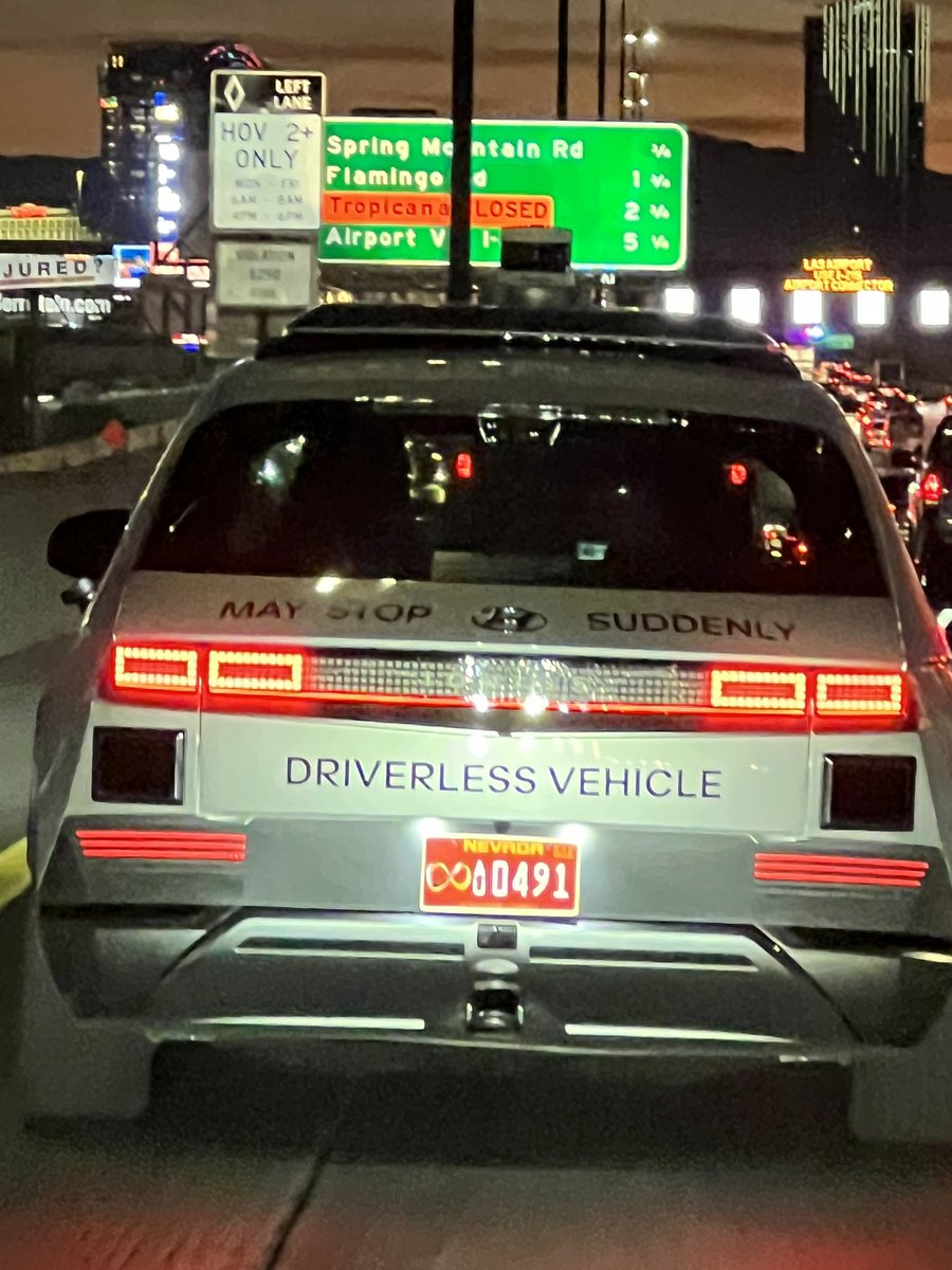 There really is no driver…. WTF??? 

#OnlyInVegas