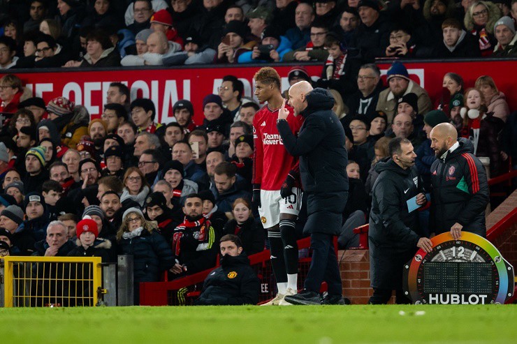 kylewillia5913's tweet photo. MU hạ Chelsea: Ten Hag nói lý do loại Rashford, tiết lộ cách giúp McTominay tỏa sáng
HLV Erik Ten Hag đã giải thích về quyết định xếp Marcus Rashford dự bị trong trận MU thắng Chelsea ở vòng 15 Ngoại hạng Anh. https://t.co/DFWSEOxyDX