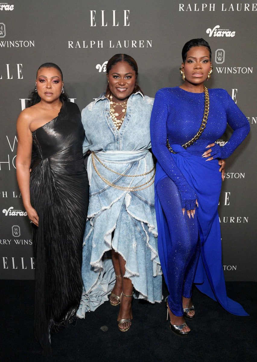 TPHensonDaily's tweet photo. 📸 Photos of a drop dead gorgeous @tarajiphenson  attending last night ELLE Women in Hollywood have been added to our gallery as well!

🔗 https://t.co/Z7iPQC48Nb https://t.co/AT0kkUVWB5
