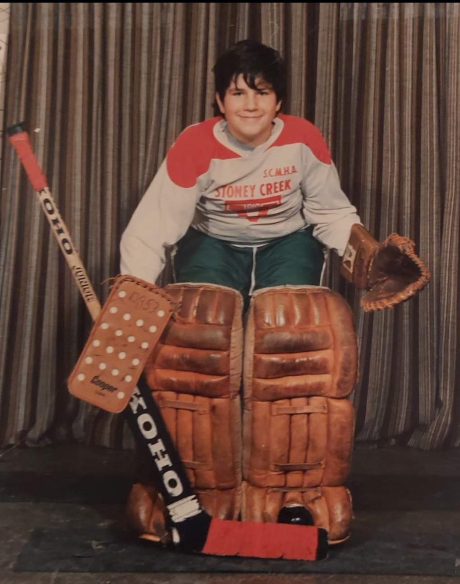 DrunkPolkaroo's tweet photo. Old goalies unite.
Every save meant something...
Share your pics.
#Goalies #TwoPadStack #goaliepics https://t.co/2DKr4kDPD3