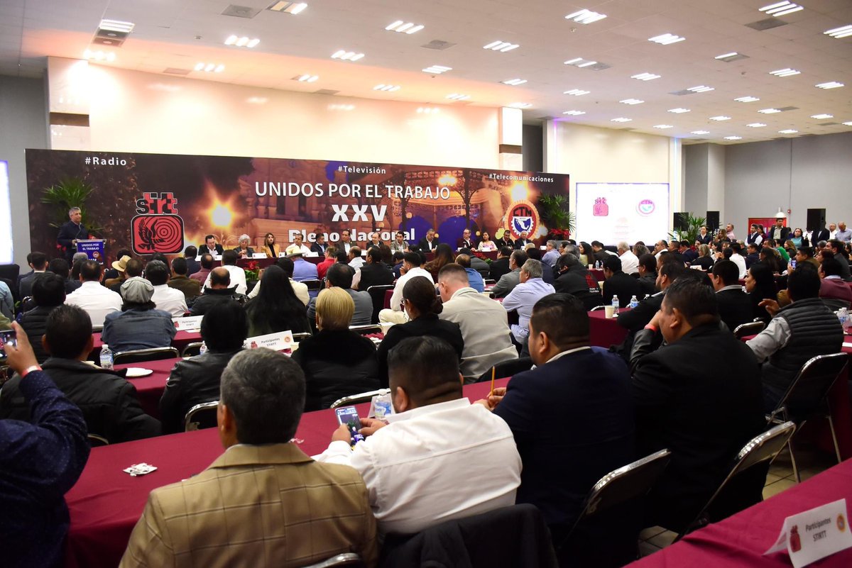 Liz Medrano (Cuenta Oficial) tweet media