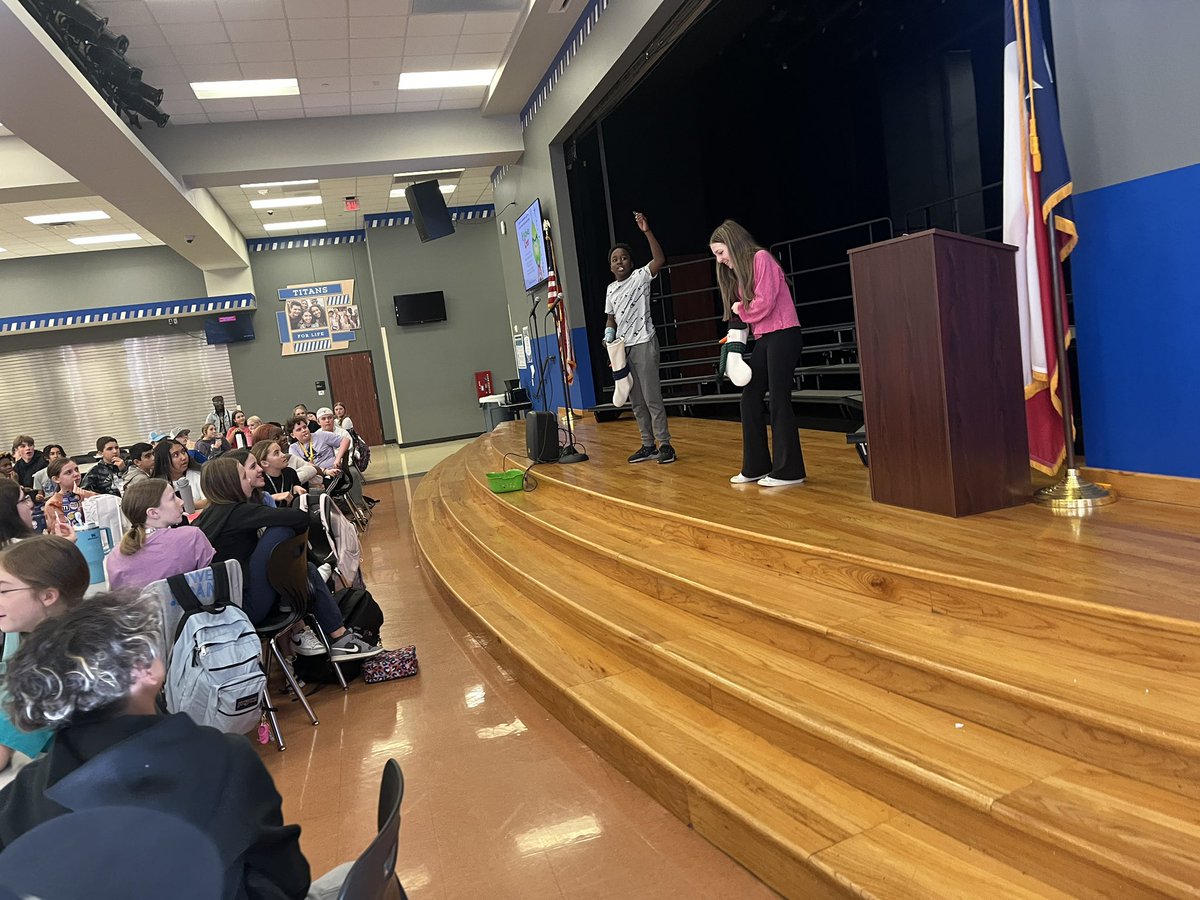 Sundae Foster tweet media