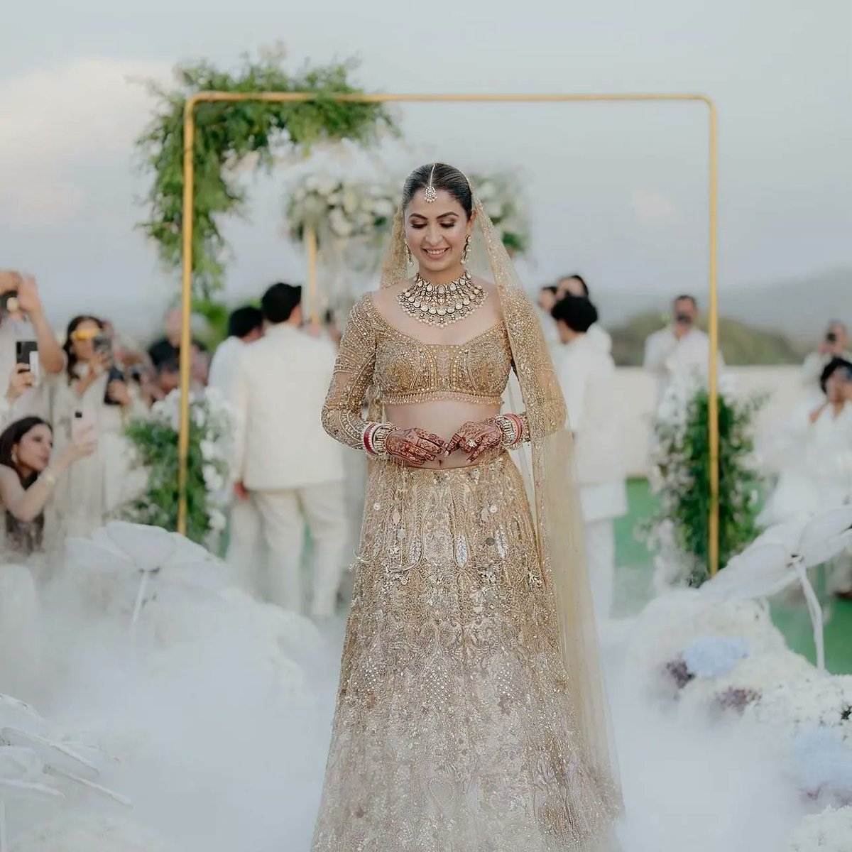 Gomantak_Times's tweet photo. The Kabhi Khushi Kabhie Gham Child actor who played the role of young Poo (Pooja) in Karan Johar's Movie recently celebrated her own fairytale wedding with Pranav Bagga.

𝗦𝗲𝗲 𝗺𝗼𝗿𝗲 https://t.co/Ls16uM1Qam  #GoaDestinationWedding #RoyalGalaEvents #LuxuryWeddinginGoa https://t.co/POOsobsnob