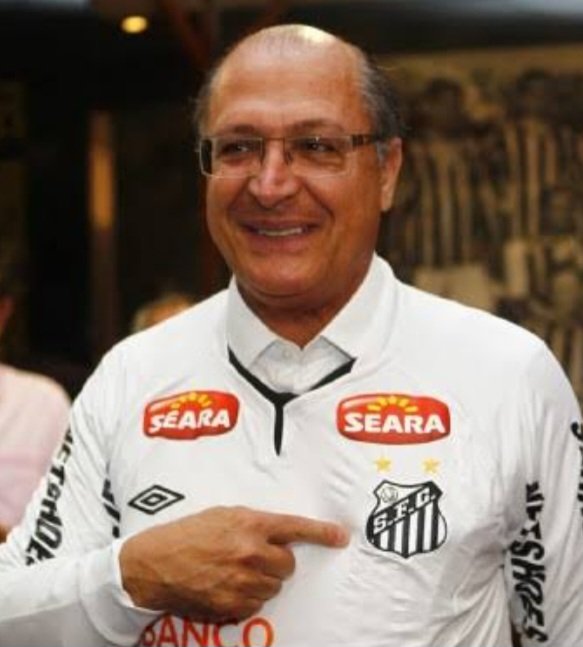 EU ATÉ TAVA TORCENDO PRO SANTOS NÃO CAIR

MAS...