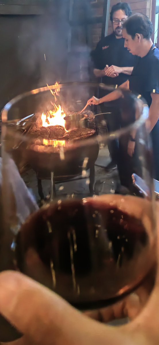 Kendal_MD's tweet photo. Saludcita 🍷 https://t.co/tID7bzqipE