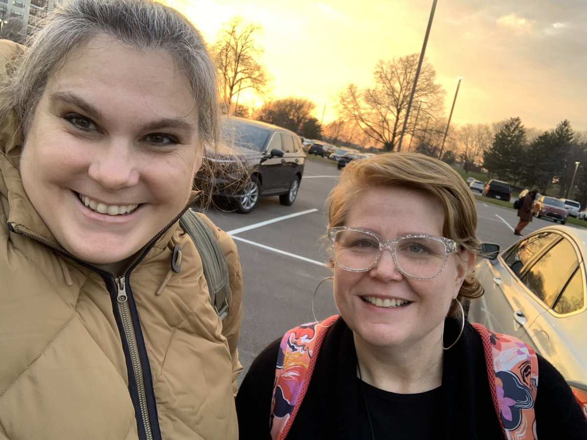 JarosEsl's tweet image. @MaestraUrbina and I presented Multilingual Family Engagement at #MultilingualIL23
#holmeshawks #weared97

canva.com/design/DAF1Cs-…