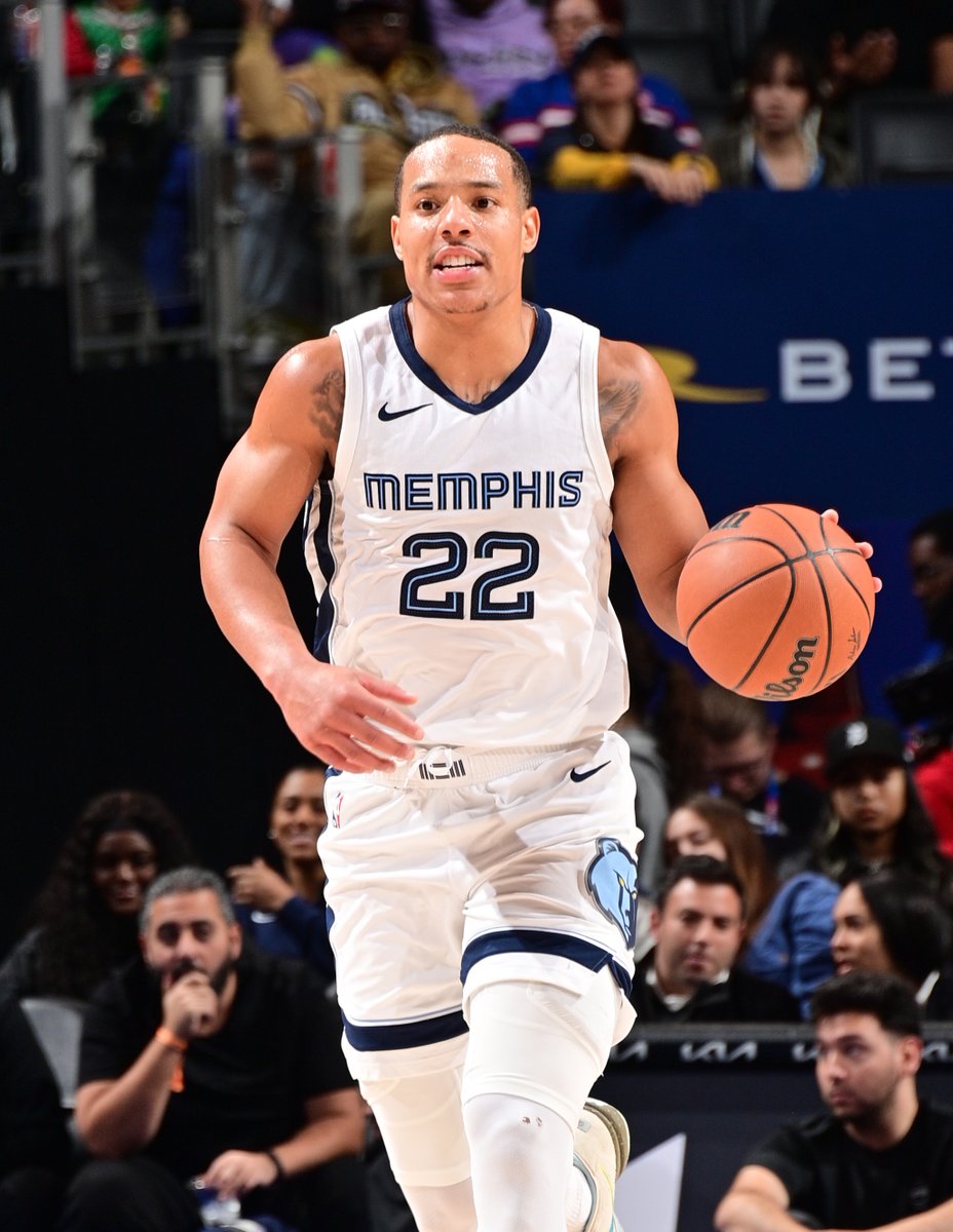 BleacherReport's tweet photo. DESMOND BANE WENT OFF 🔥

49 PTS
19-31 FG
4 3PM
7 AST https://t.co/suPh8uHdok