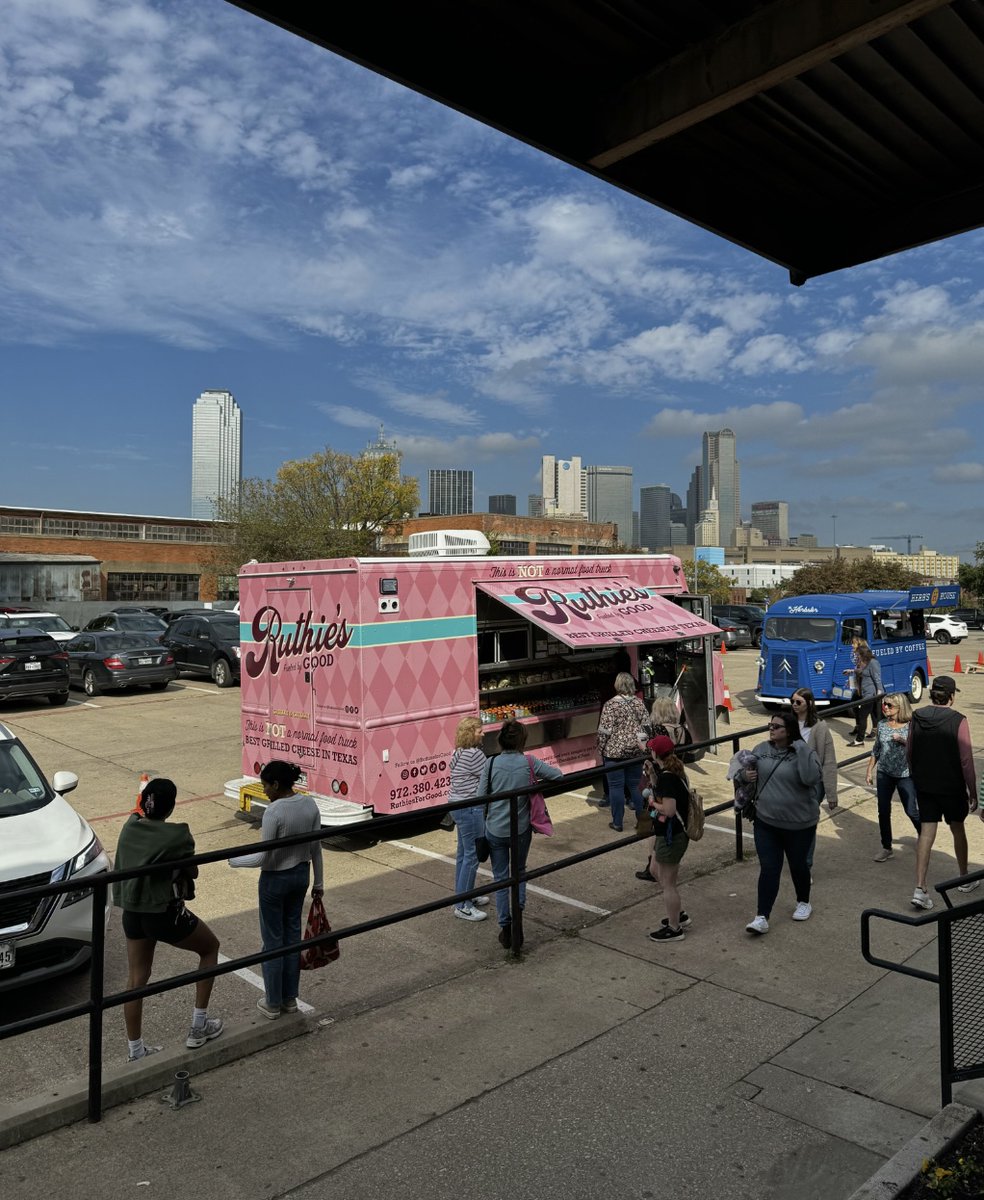 Ruthie's Fueled by Good (@ruthiesforgood) on Twitter photo We dished up some delicious eats alongside our buddies from Herb's House and <a href="/EasySliderTX/">Easy Slider</a> at the <a href="/etsydallas/">Etsy Dallas</a> Jingle Bash! It was a blast feeding the shopping frenzy and soaking in the festive vibes. 🎄 🎁 We dished up some delicious eats alongside our buddies from Herb's House and <a href="/EasySliderTX/">Easy Slider</a> at the <a href="/etsydallas/">Etsy Dallas</a> Jingle Bash! It was a blast feeding the shopping frenzy and soaking in the festive vibes. 🎄 🎁