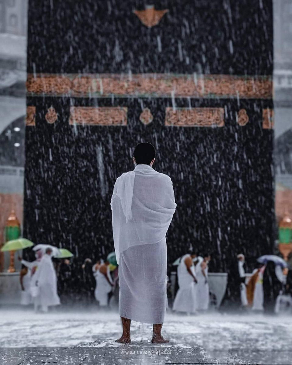 یا ربّ العزت ہماری ذندگی کو اپنی رضا کی جانب موڑ دیجئے۔
ہم پہ رحم و کرم فرمائیے۔
 ہمارے گناہوں سے در گزر فرما کر۔
ہم کو وہ سب کچھ عطا فرمائیں 
جو ہمارے حق میں بہترین ہو۔۔۔

🌷آمین ثم آمین یا رب العالمین🌷 

⭐️ ﷺ⭐️