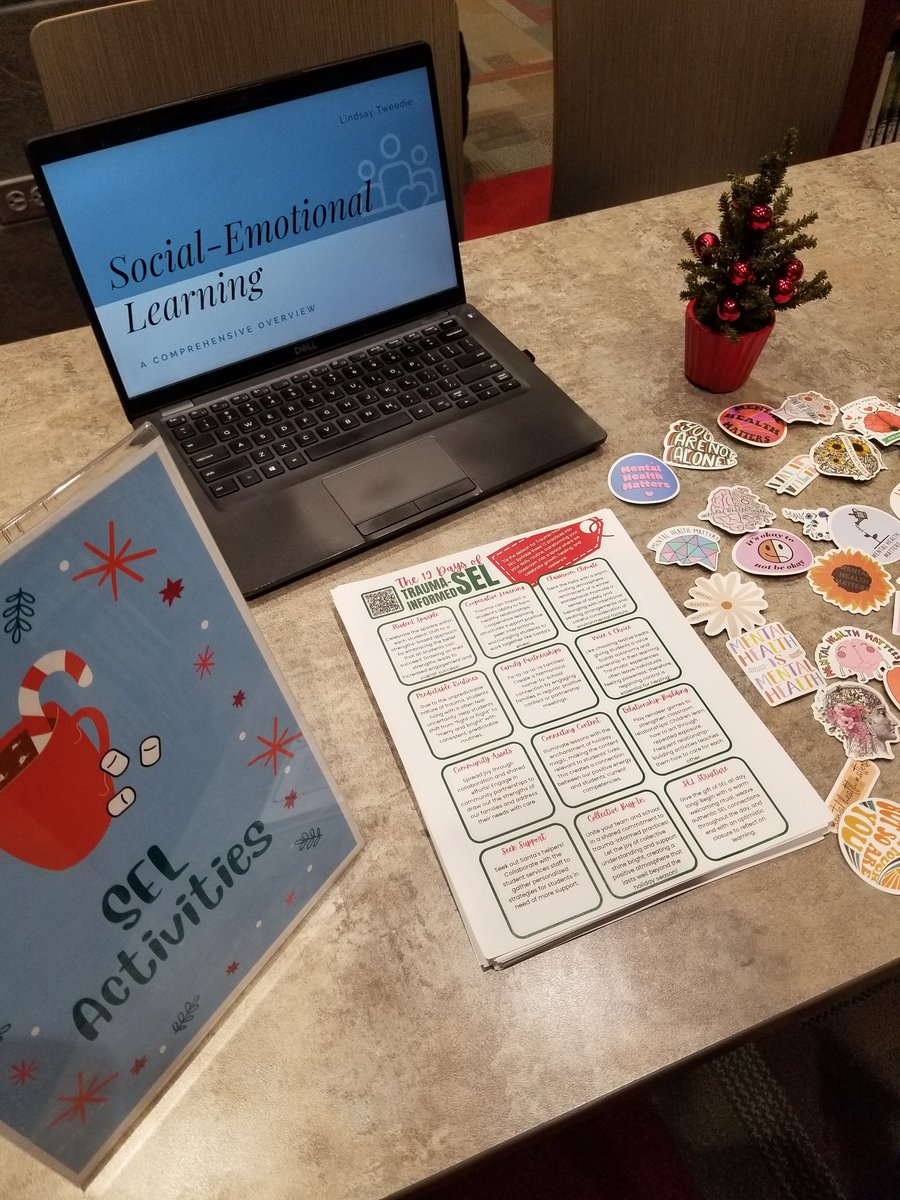 🎄🌟 'Tis the season for #TraumaInformed SEL! Spreading warmth and wisdom at the <a href="/Y115TOP/">Y115 TOP</a> Learning &amp; Wellness Fair!