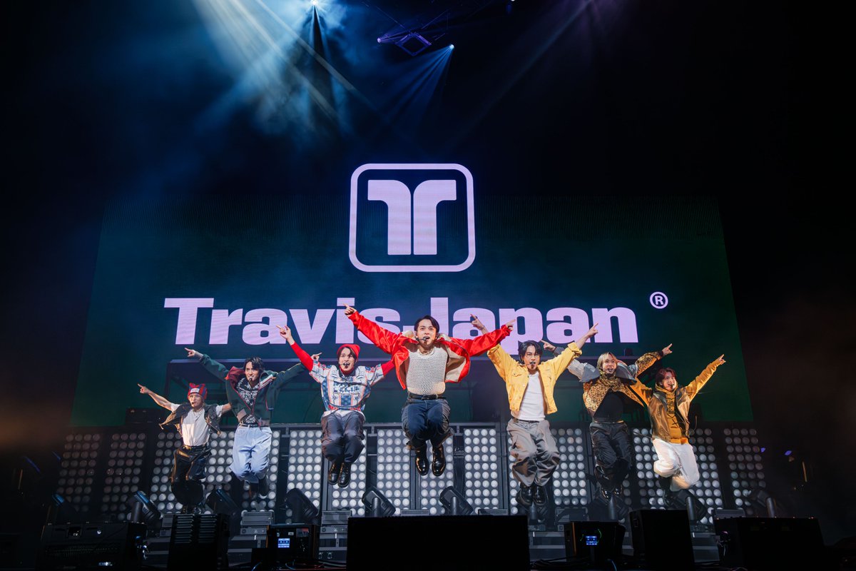 Old_HelloWorld's tweet photo. #TravisJapan lifts off from the Tokyo Garden Theater as the opening act for @marshmello and his JAPAN TOUR 2023!

#WorldwideTJ 

🐯See backstage fun on TikTok!
https://t.co/ORMqw8NIPr https://t.co/XaJk0dCQi1