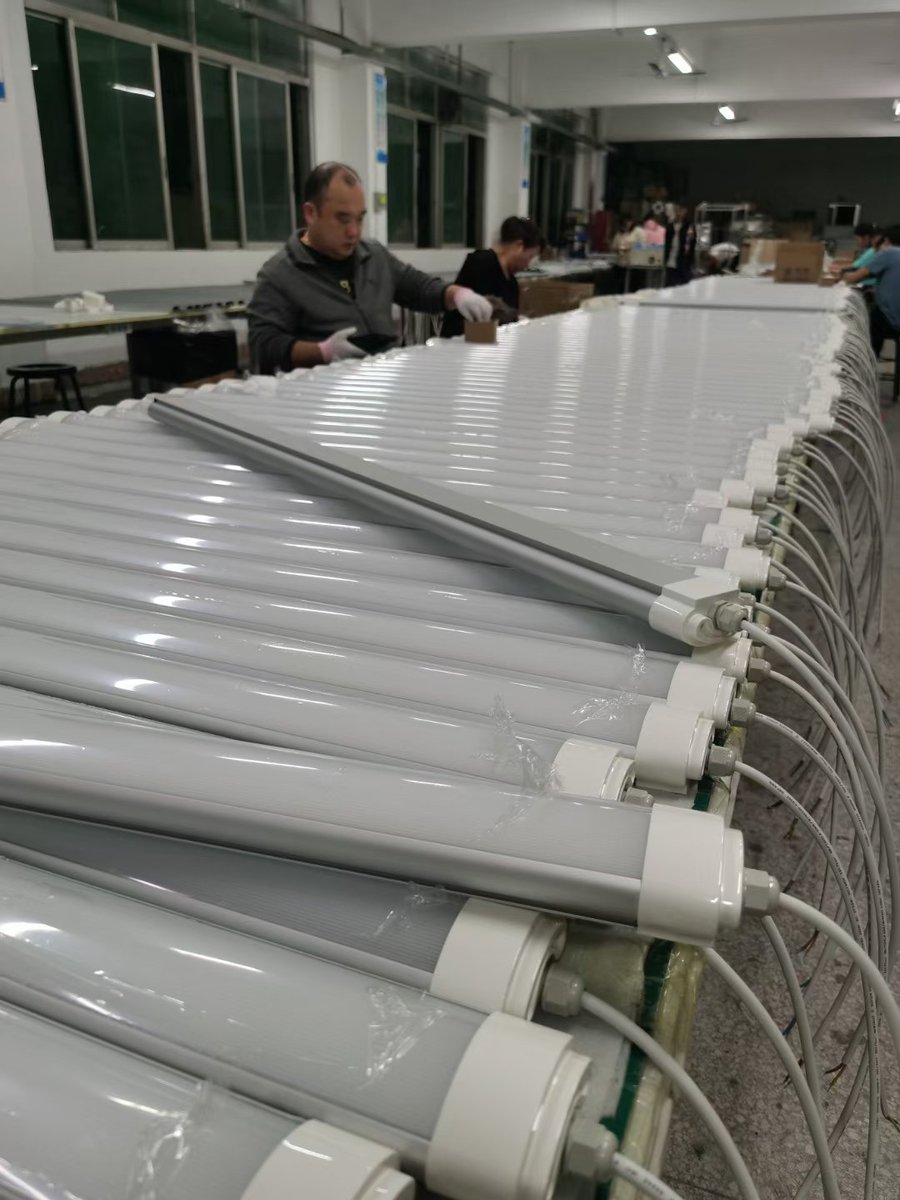 Fenixledlight's tweet image. L1500*W80*H45mm 50W 6000lm IP65 tri-proof &amp;amp; IK08 anti-compact led linear light
Installed Methods: Chain Suspended &amp;amp; Surface Mounted

fenix@litestarled.com

#triproofledlight
#ledlinearlight
#IP65ledlight
#IK08ledlight
#IP65triproofledlight
#litestarled.com