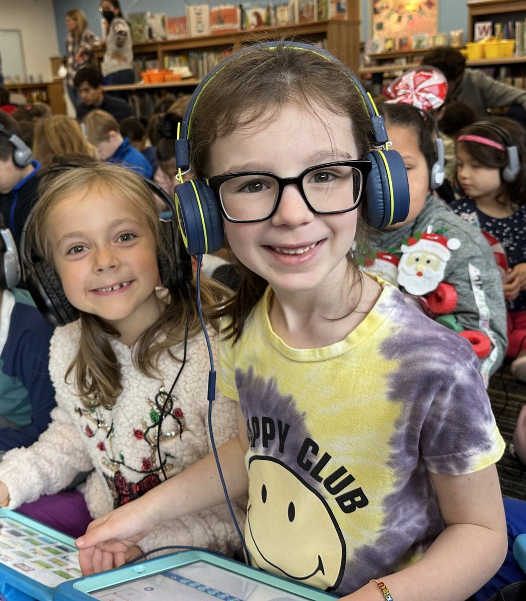 Meg Flajser tweet media