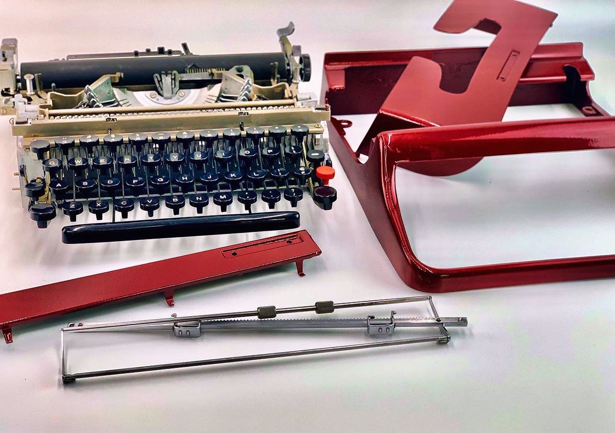 Olivetti Lettera 22 Typewriter custom painted in red hot candy