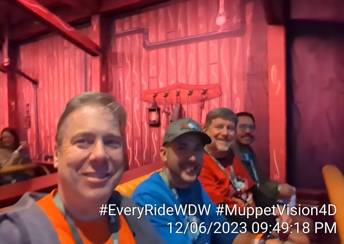MuppetVision4D's tweet image. Ride 42.  Mickey and Minnie's Runaway Railway

#EveryRideWDW @RideEvery 

give.gktw.org/fundraiser/432…