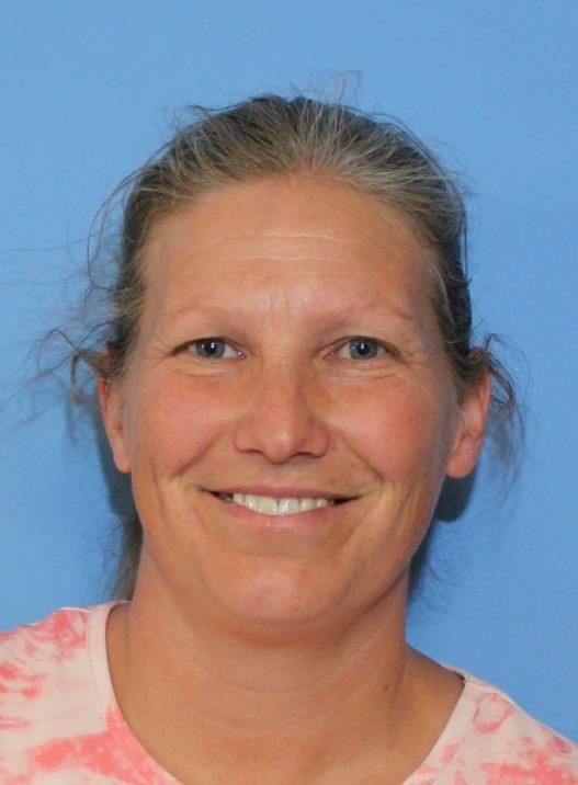 chelansheriff's tweet image. We are asking for the public’s help in locating 47-year-old Deborah Hansen. Last seen leaving the Sunnyslope area of north Wenatchee at approximately 4:45 am this morning (12/6/2023). Call the Chelan County Sheriff’s Office Tip Line at 509-667-6845 with any information.