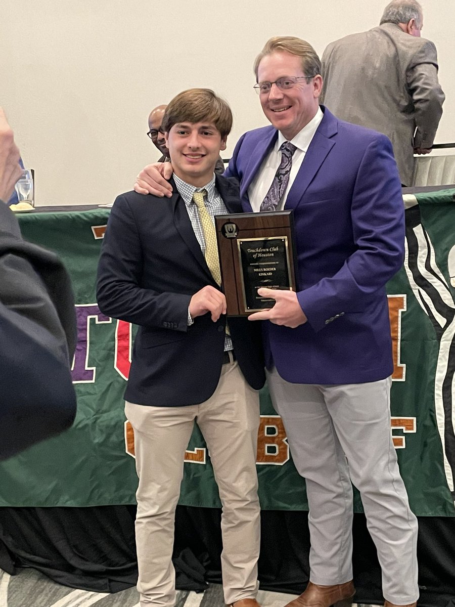 Lone Star Christian Sports Network (LSCSN) (@teamlscsn) on Twitter photo Miles Roeder of the Houston <a href="/KinkaidAthletic/">Kinkaid Athletics</a> - with his head coach <a href="/CoachLarned/">Nathan Larned</a> - is selected by the <a href="/HoustonTDClub/">Houston TD Club</a> as its Ironman of the Year. Miles Roeder of the Houston <a href="/KinkaidAthletic/">Kinkaid Athletics</a> - with his head coach <a href="/CoachLarned/">Nathan Larned</a> - is selected by the <a href="/HoustonTDClub/">Houston TD Club</a> as its Ironman of the Year.