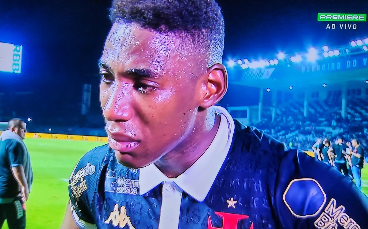 oalmirante_'s tweet photo. QUE ENTREVISTA FODA DO LÉO PELÉ, CHOREI JUNTO COM ELE. https://t.co/a9yWmvI4Pz