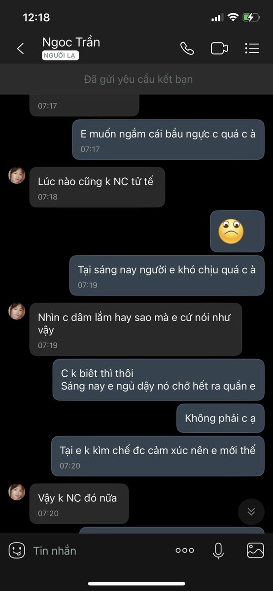 Traihotran7's tweet photo. Mũm mĩm in riêng lấy sdt nha https://t.co/VtnWpZwjLc