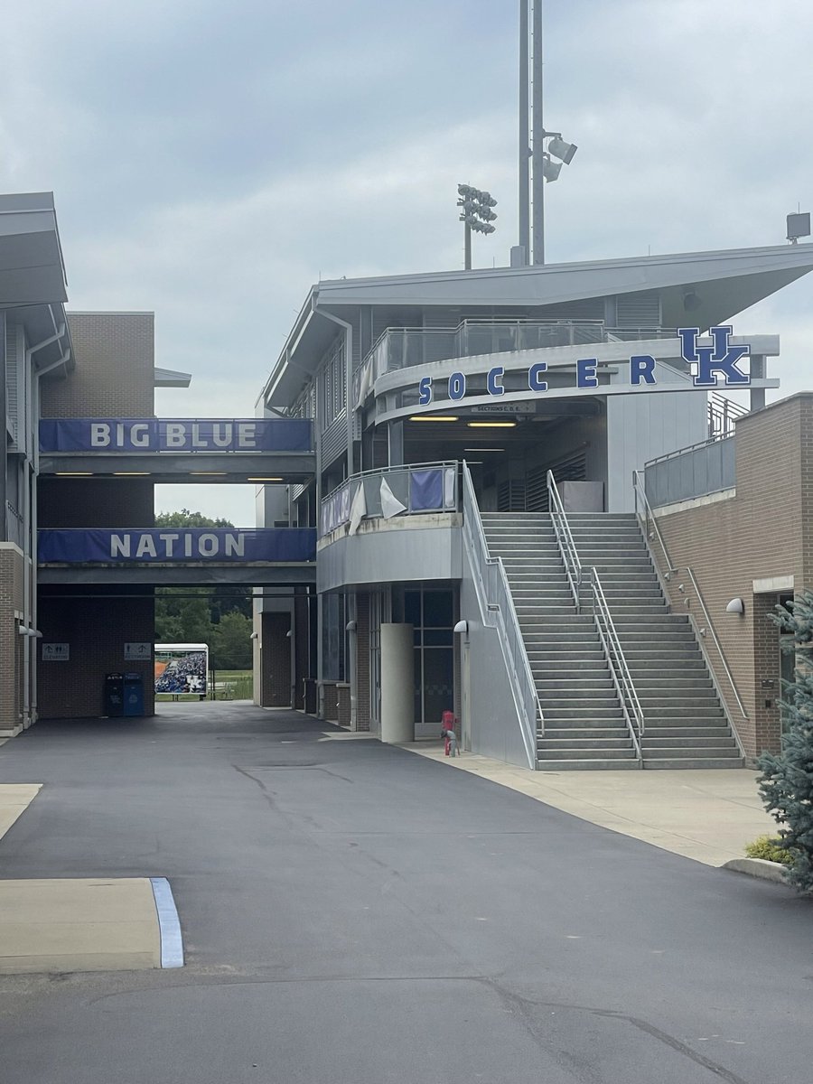 AnastasiaVirata's tweet photo. Awesome ID camp this past summer at University of Kentucky Women’s Soccer!  Enjoyed meeting the coaches and some of the players!  Beautiful campus! https://t.co/YjiNHg49RL