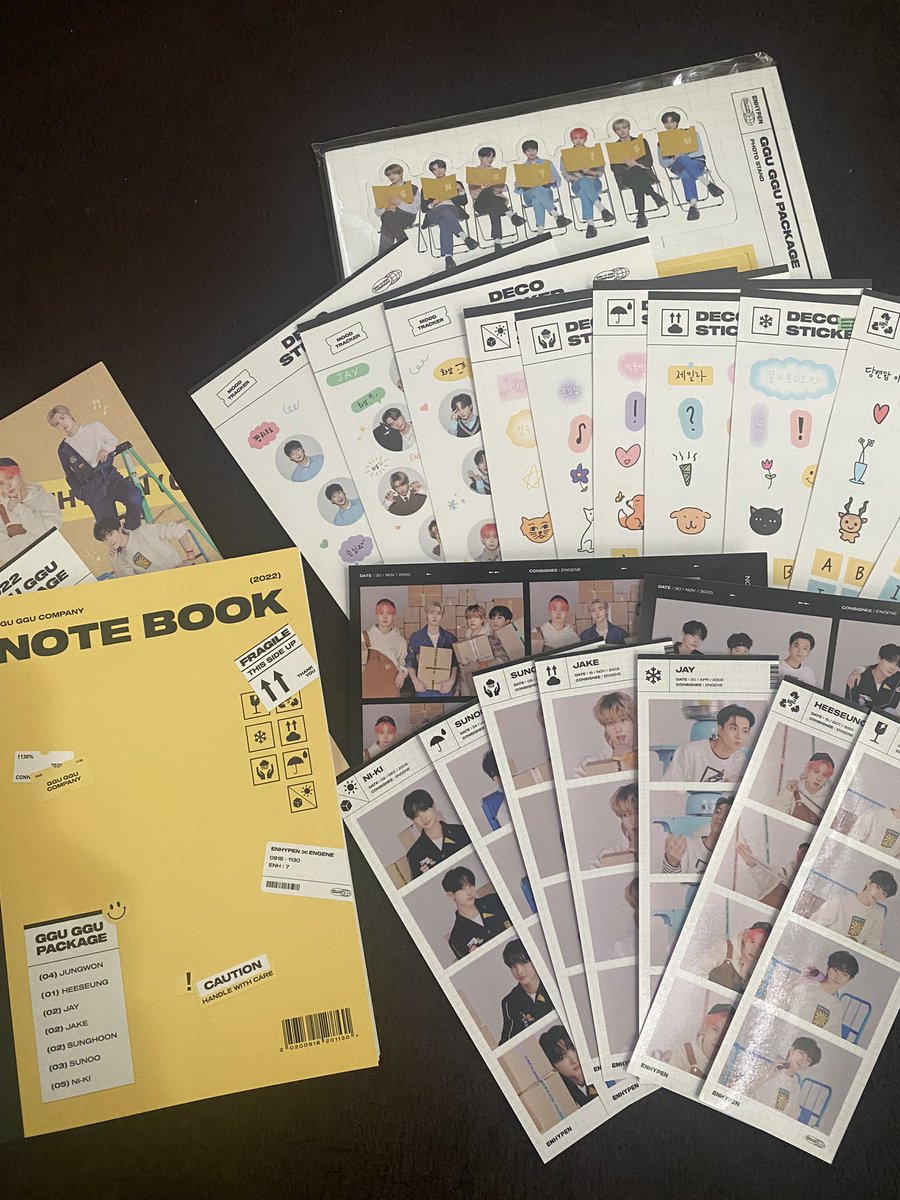 120905basket's tweet photo. ꒰ ENHYPEN GIVEAWAY #cookiegives  ꒱ ˎˊ˗ 🍪

one winner of ggu ggu 2022 inclus

𓏔 mbf, like &amp; rt
𓏔 must be willing to shoulder pf and sf
𓏔 ends: december 12, 11:59 pm https://t.co/PvhreYhiCW