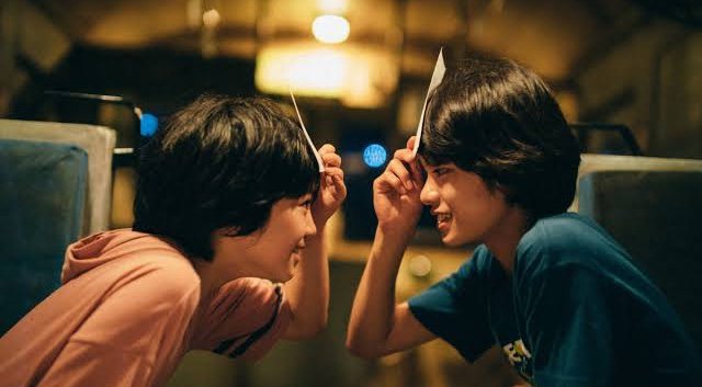 TarizSolis's tweet photo. Siap-siap nonton filmnya Hirokazu Koreeda di layar lebar karena 'Monster' sudah dikonfirmasi bakal tayang di bioskop Indonesia mulai 3 Januari 2024!

Pemenang Skenario Terbaik dalam Cannes Film Festival 2023 ini menceritakan seorang ibu yg curiga putranya telah dipukul sampai berdarah oleh gurunya sendiri. Saat menagih pertanggungjawaban ke pihak sekolah, berbagai rahasia pelan-pelan mencuat ke permukaan.

Masukkin watchlist guys!!! ✅