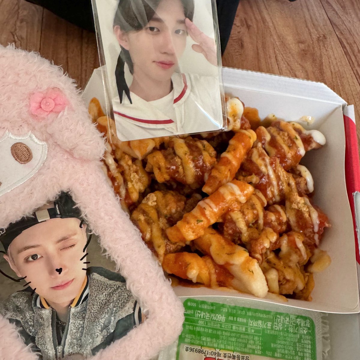 Wxxjin's tweet photo. ์ฐ์๋ฐฅ
์ธ๊ฐ ๊ธฐ๋ค๋ฆฌ๋ฉฐ ..
๊ทธ๋ฆฌ๊ณ ์ํต ๊ธฐ๋ค๋ฆฌ๋ฉฐ ..
#GHOST9 #๊ณ ์คํธ๋์ธ
#ARCADE_HERE
#๊ณ ๋์ผ_๋_์ฌ๊ธฐ์๋ค
#์ผ์ฃฝ์ฐ https://t.co/Y1Mbal3hZU
