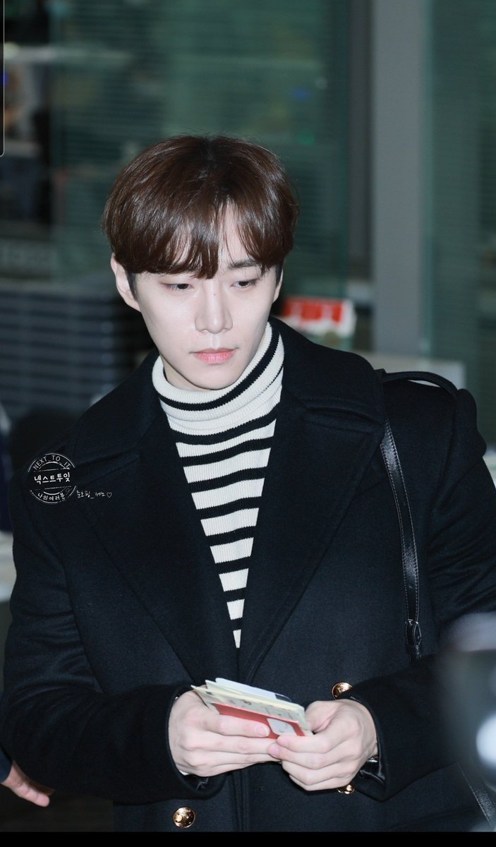 next_to_it's tweet photo. 2023.12.07 인천공항 출국💛

#이준호 #준호
#넥스트투잊
#넥투잊
#2PM
#LEEJUNHO
#ジュノ #JUNHO
#Junho 
#next_to_잊 #next_to_it https://t.co/e48422ho4C