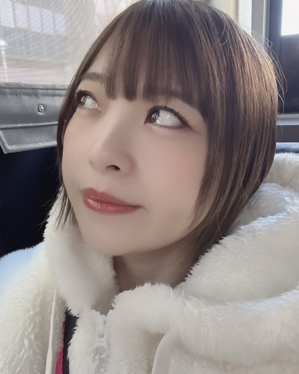 chia20171222's tweet photo. この髪色と今からお別れしてきまつ。
久々の落ち着きカラーの1年
ありがとうございました😇
#hair
#haircolor
#hairstyle
#hairstyles
#haircolor
#韓国ボブ
#ピンクベージュ
#pinkbeige https://t.co/Mey7tEbART