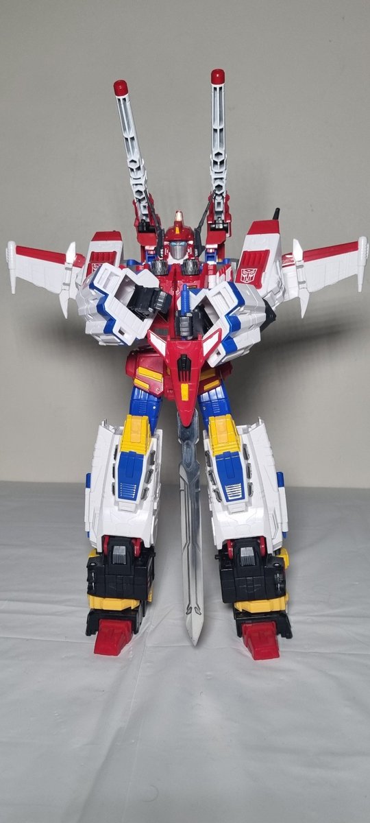 TFireBrothers's tweet photo. My Starsaber patiently waiting for his nemesis to arrive in the mail...
#Transformers https://t.co/Yj9w2nAuBs