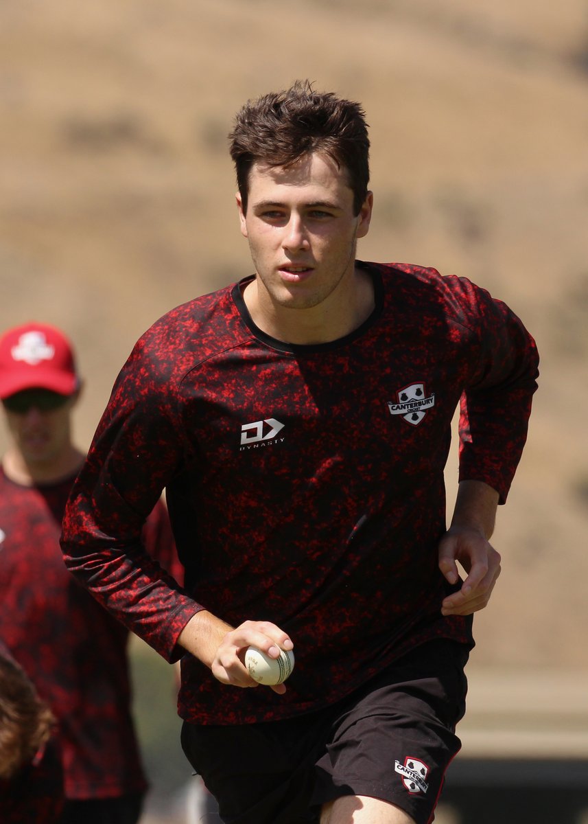 MargotButcher's tweet photo. Not only an impressive big paceman who makes in-roads with his bounce, new @blackcaps selection Will O'Rourke doesn't even struggle with #bowlingface.

[Son of Wellington alumnus Paddy O'Rourke, if you didn't know]

#thestruggleisreal #foreveryotherbowler  
#fordtrophy #nzvban https://t.co/mmNEYYT04w