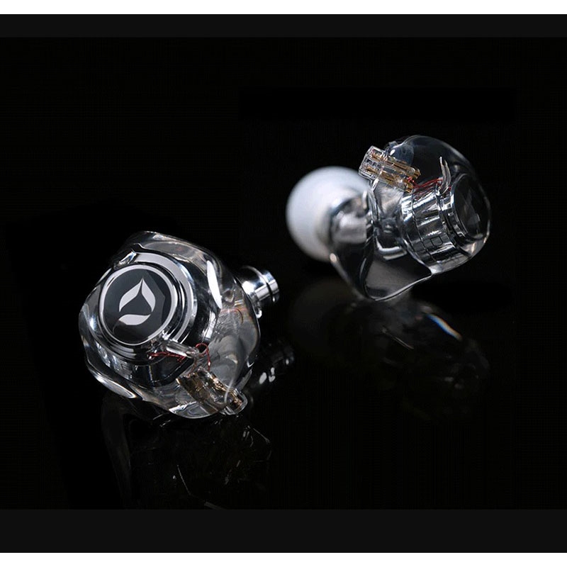 FUJIYAAVIC's tweet photo. 【ご予約受付開始】😊
✅「DITA AUDIO ProjectM(2023年12月14日発売予定)」
DITAの新しい可能性にアプローチするProjectシリーズの第三弾
伝統と挑戦を併せ持ったWハイブリッド型IEMイヤホン
⏬本日(12月7日)より予約スタート!
https://t.co/eKjW6VNYxa
#DITAAUDIO #フジヤエービック https://t.co/fA1FV1ASCA
