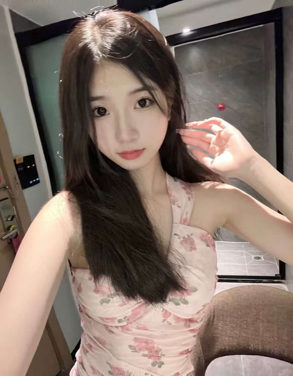 bevgadams's tweet photo. 点击置顶推文获取妹妹联系方式)

地区：合肥庐阳区
年龄:00后
可上门也有课室
价格:6张次8张全套  20-25张包夜
服务:69口爆，无套，车震，制服，jk黑丝鸳鸯浴，乖巧听话，B紧，臀推鸡鸡 老汉推车
#合肥约炮 #合肥兼职 #合肥同城 #合肥资源 #合肥外围 #合肥援交 https://t.co/K7eWJIPcJG
