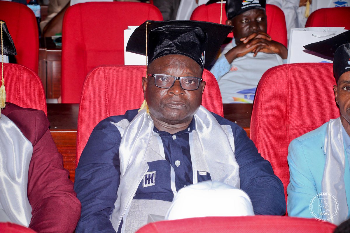 IssmvD's tweet photo. L'ISSMV prend part à la 4ème édition du Forum de l'étudiant guinéen 𝐅𝐄𝐆 2023
@Mesrs_Gn 
@etudiantguineen 
@sidibe_diaka 
@mamadouambianc1 https://t.co/nw1yioepdD