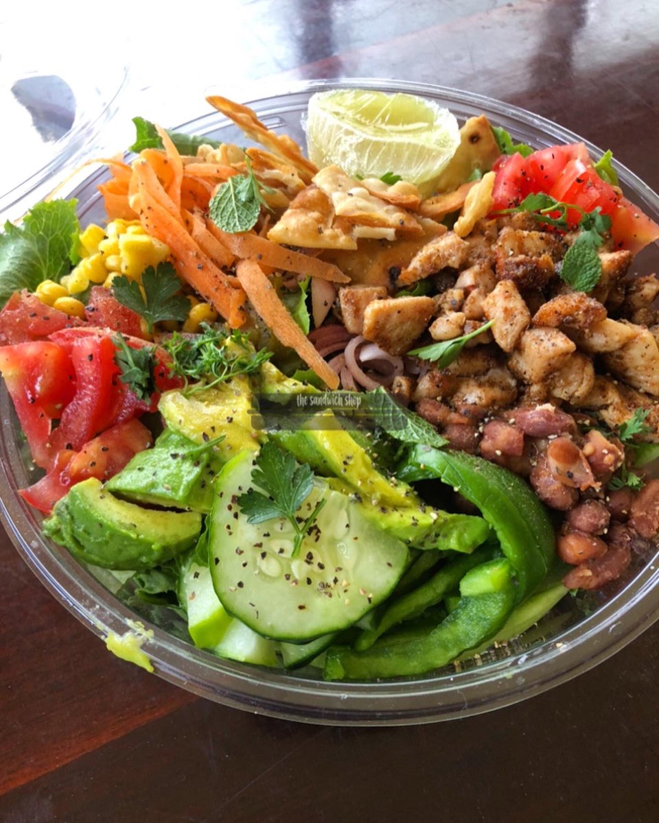 sandwichshopLL's tweet photo. It’s almost lunch 🥗 🥙 🥪 ⏰ https://t.co/N4acMsXcyP