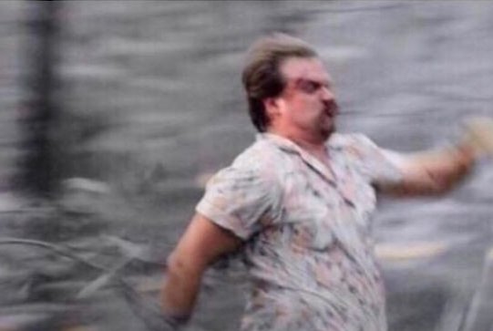 dr_panoti's tweet photo. Me rushing to tell my bestie what happened new in my life🌝 https://t.co/uMGj7F9dEK