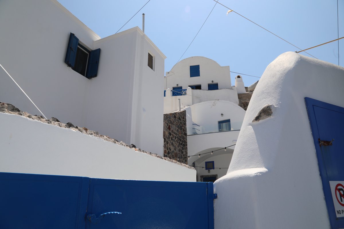 Sandype73Relax's tweet photo. #grece,#santorin,#akrotiri,#bleu,#soleil https://t.co/cOyq847Xlz