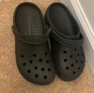 IamCarolPrimah's tweet image. Then people who have no limits with these.. funeral, dates, weddings you'll always find them in them😂