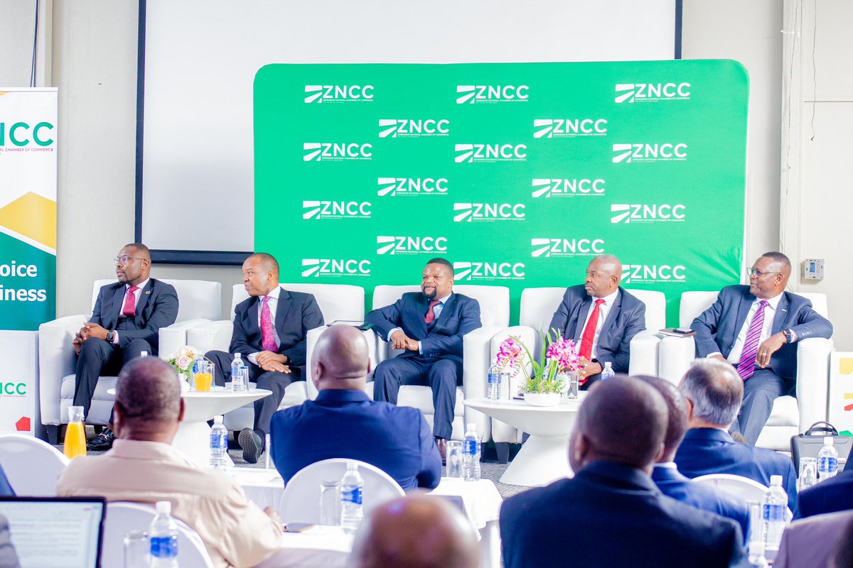 ZNCCNational's tweet photo. #Happeningnow
#BusinessReviewConference
In his welcome remarksPresident @MKamungeremu says Pvt sector is requesting Gvt to create an enabling environment & certainty within the policy environment & business will deliver necessary growth to take 🇿🇼 to upper middle income by 2030 https://t.co/nuUMZojZNN